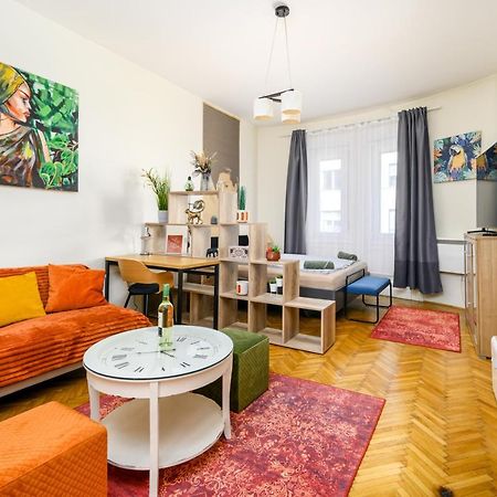 Margaret Apartment By The Danube Budapeste Exterior foto