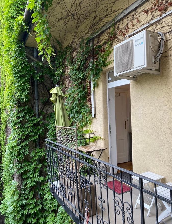 Margaret Apartment By The Danube Budapeste Exterior foto